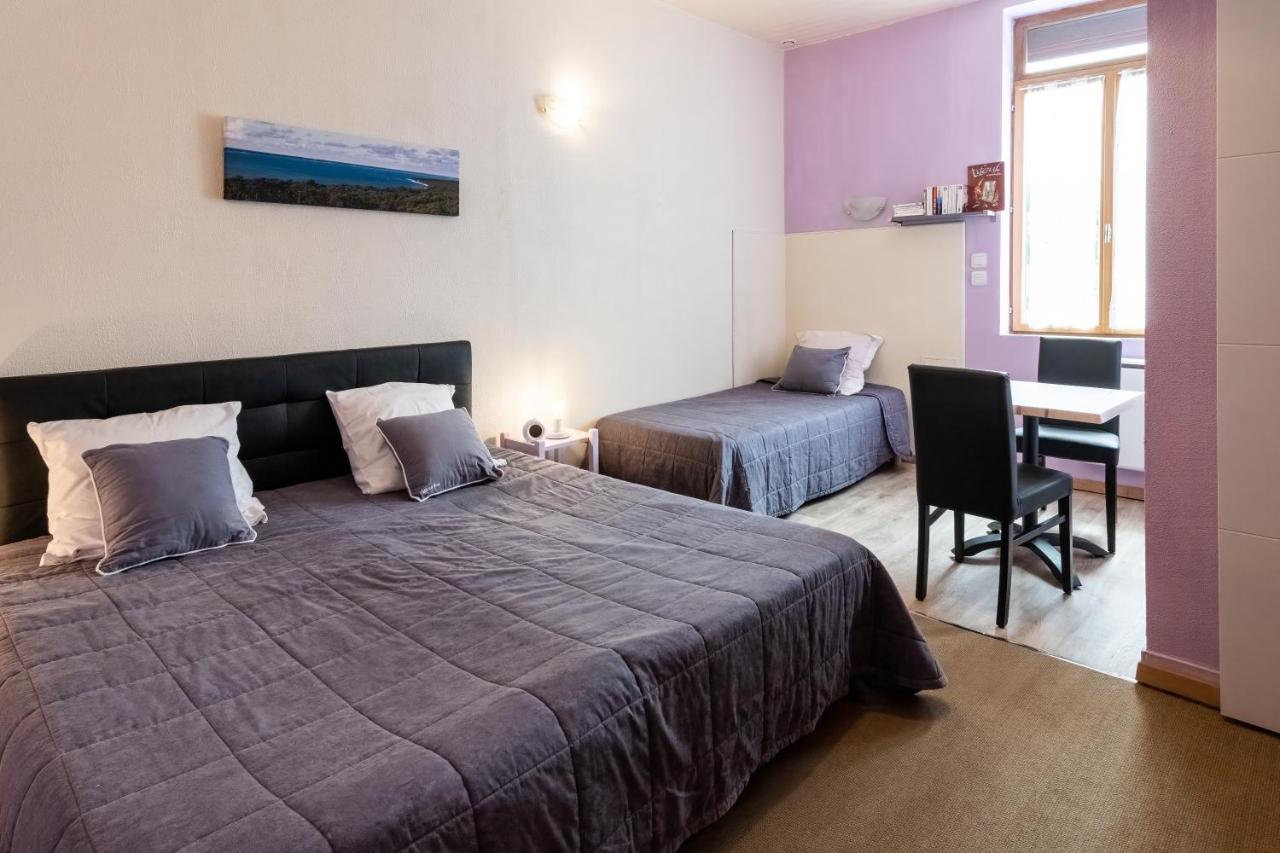 Hotel De La Gare Latresne Dış mekan fotoğraf